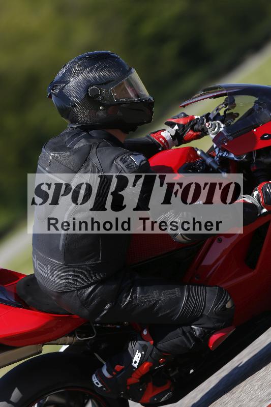 /12 30.04.2025 Speer Racing ADR/Gruppe gruen/44